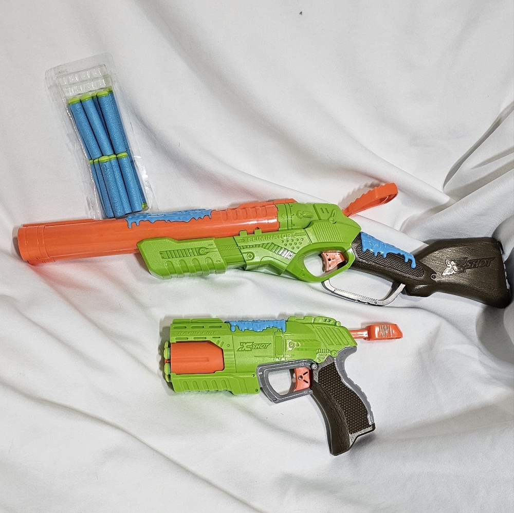 Bug Attack X-Shot Eliminator Soft Dart Shotgun & Revolver